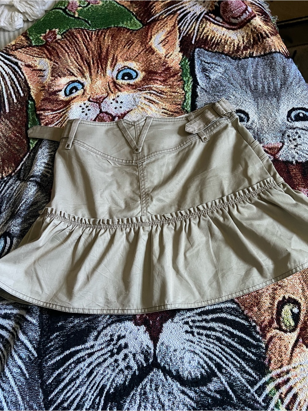 Burberry London Mini Skirt With Pockets - Picture 2 of 9